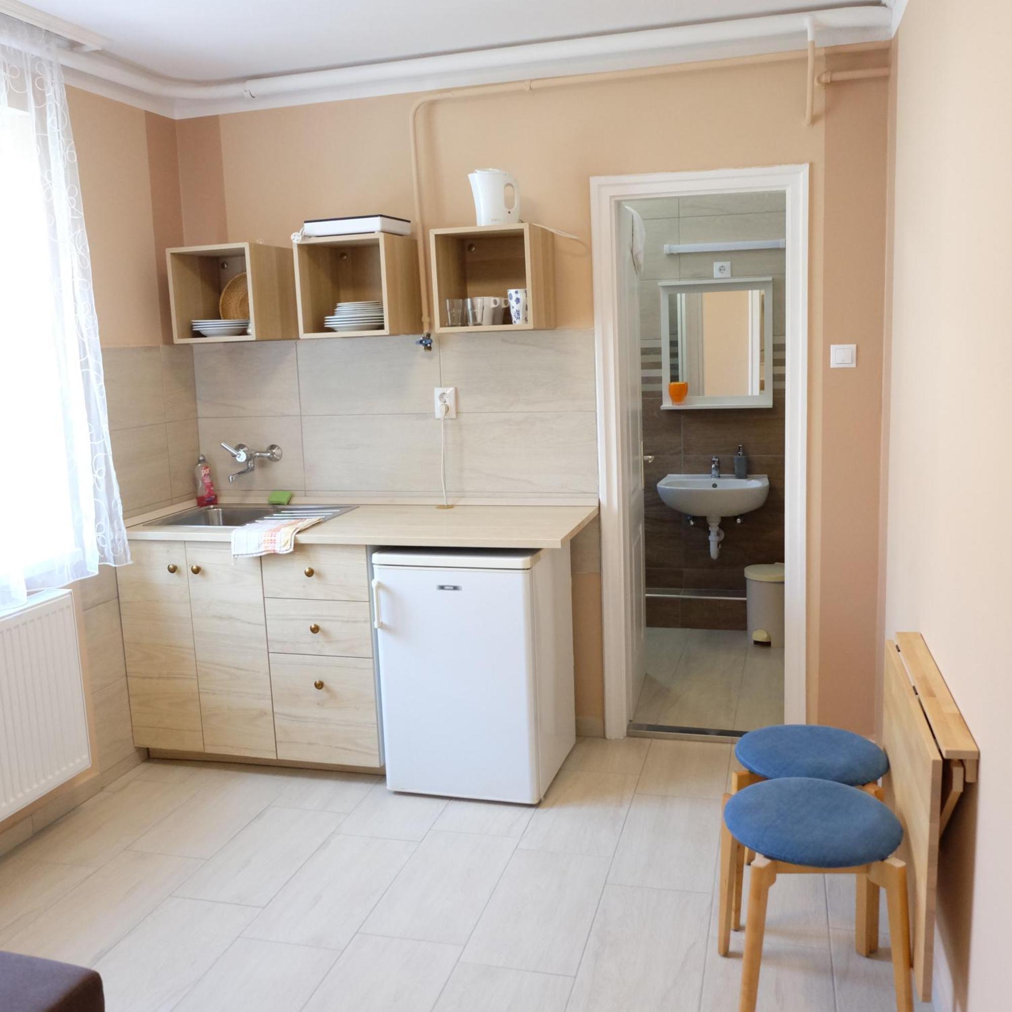Petoefi Vendeghaz Hotel Eger Luaran gambar