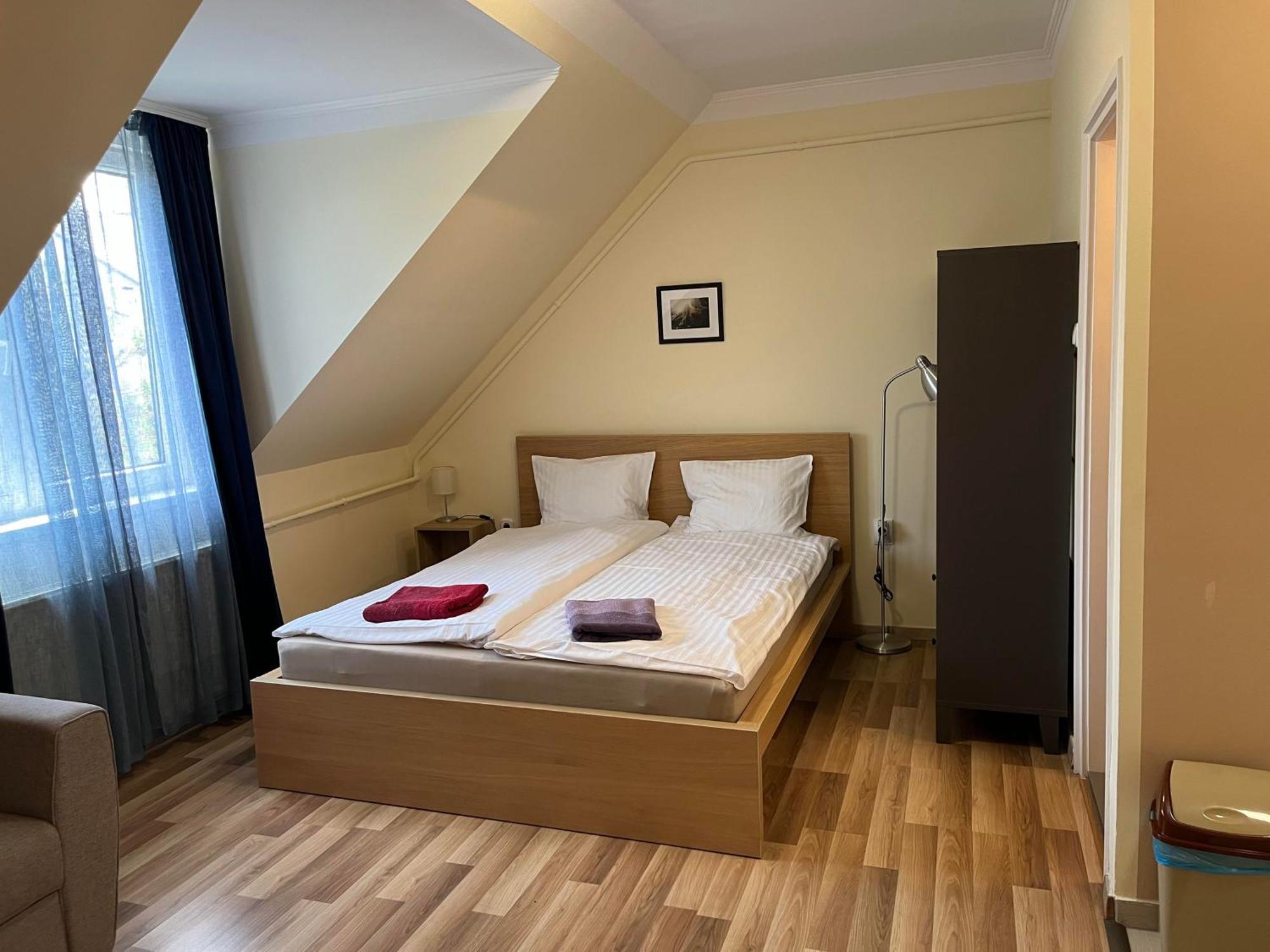 Petoefi Vendeghaz Hotel Eger Luaran gambar